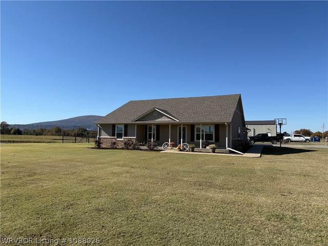 20545 280th Street, Poteau, OK 74953
