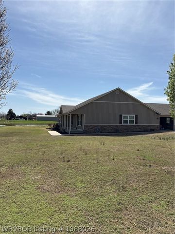 20545 280th Street, Poteau, OK 74953