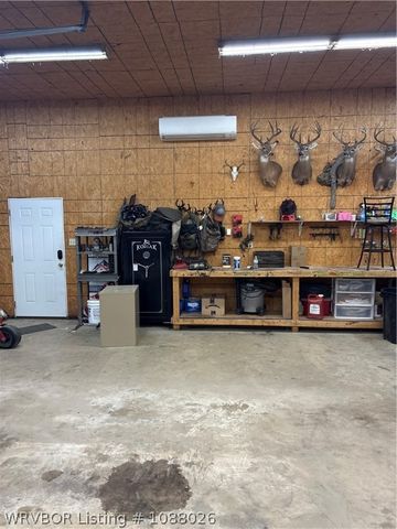 20545 280th Street, Poteau, OK 74953