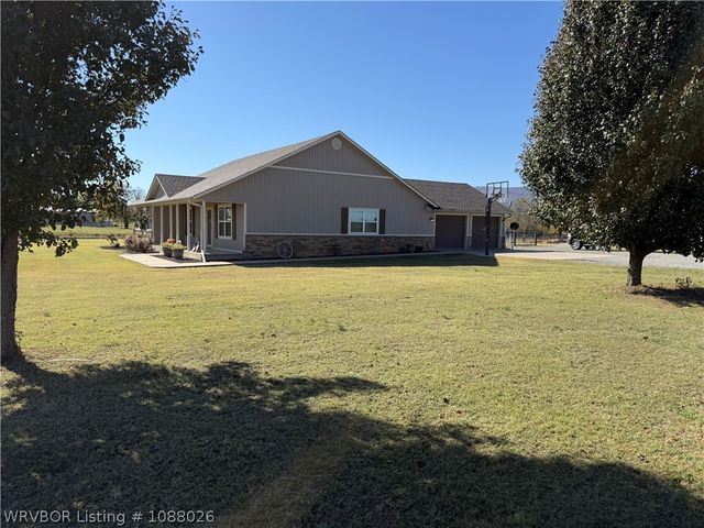 20545 280th Street, Poteau, OK 74953