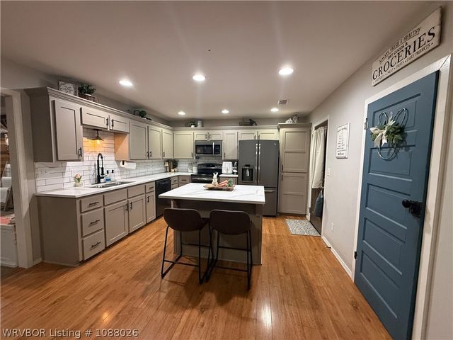 20545 280th Street, Poteau, OK 74953