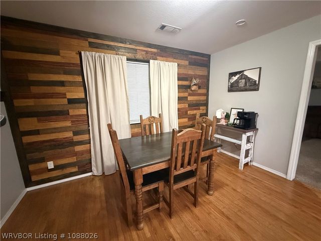 20545 280th Street, Poteau, OK 74953