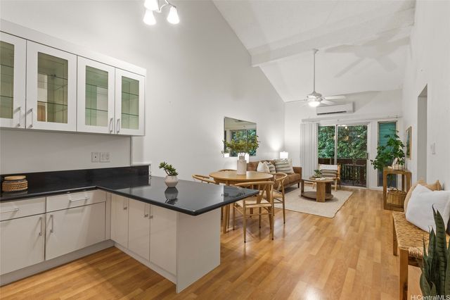 98-607 Kilinoe Street 8B2, Aiea, HI 96701