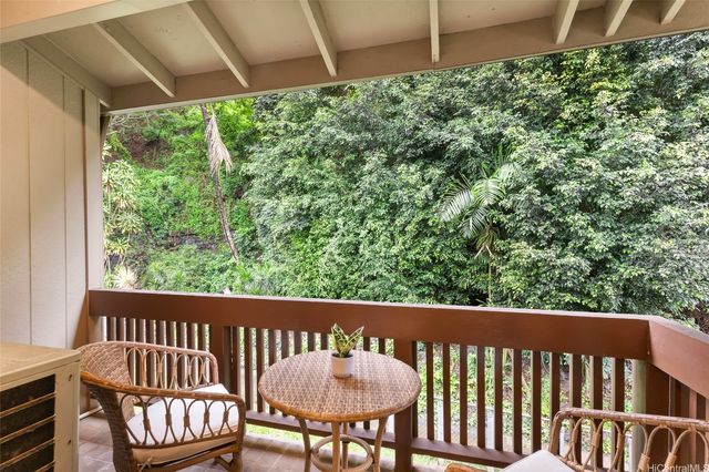 98-607 Kilinoe Street 8B2, Aiea, HI 96701