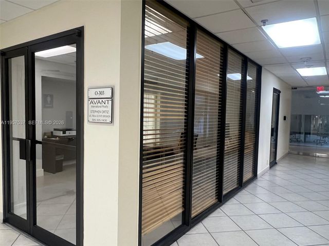 520 Brickell Key Drive O303, Miami, FL 33131