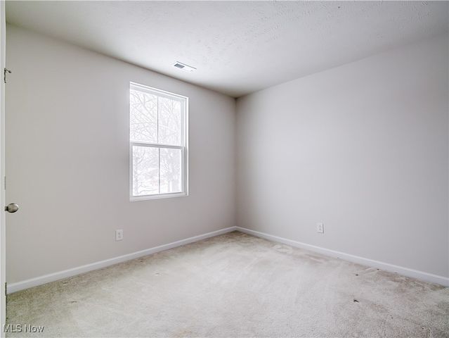 201 Taft Drive, Eastlake, OH 44095