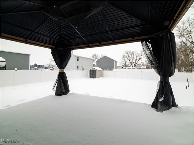 201 Taft Drive, Eastlake, OH 44095