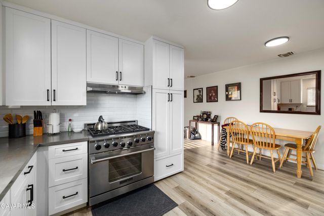 18557 Napa Street, Northridge, CA 91324