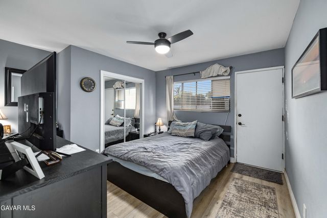 18557 Napa Street, Northridge, CA 91324