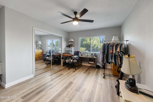 18557 Napa Street, Northridge, CA 91324