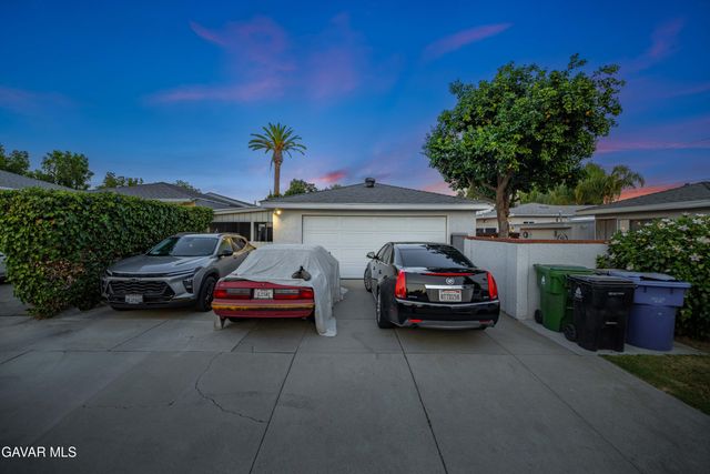 18557 Napa Street, Northridge, CA 91324