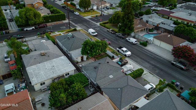 18557 Napa Street, Northridge, CA 91324