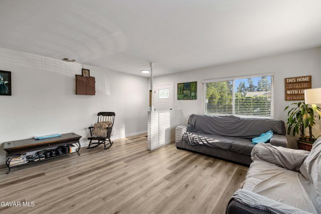 18557 Napa Street, Northridge, CA 91324