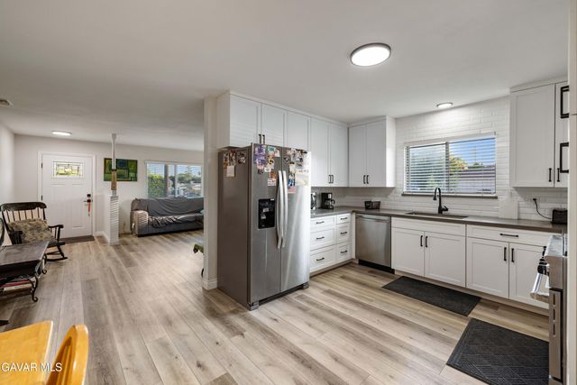 18557 Napa Street, Northridge, CA 91324