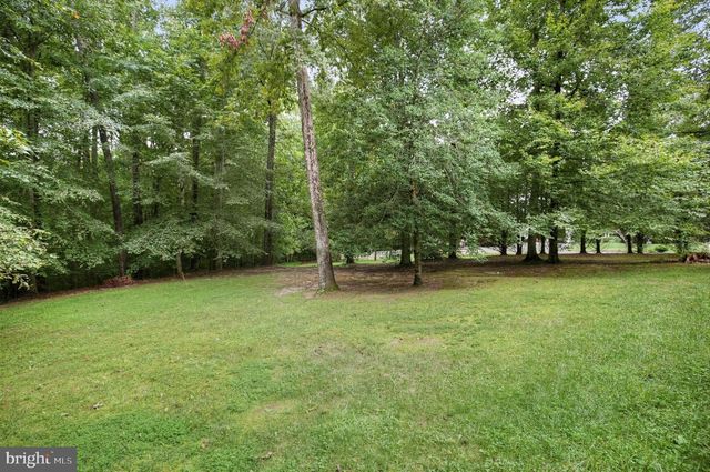 6050 DEEPDEEN PL, Bryantown, MD 20617