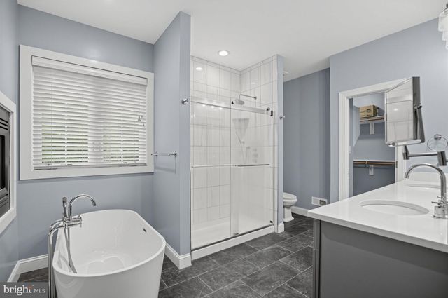 6050 DEEPDEEN PL, Bryantown, MD 20617