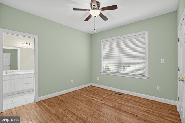 6050 DEEPDEEN PL, Bryantown, MD 20617