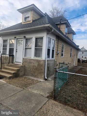 117 W MADISON ST, Paulsboro, NJ 08066