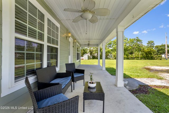 11729 Bell Avenue, Biloxi, MS 39532