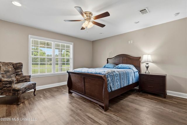 11729 Bell Avenue, Biloxi, MS 39532
