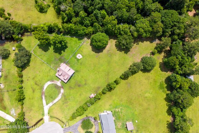 11729 Bell Avenue, Biloxi, MS 39532