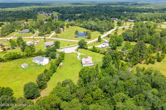 11729 Bell Avenue, Biloxi, MS 39532