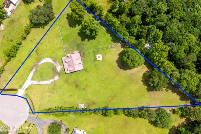 11729 Bell Avenue, Biloxi, MS 39532