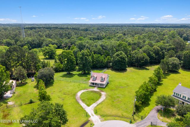 11729 Bell Avenue, Biloxi, MS 39532