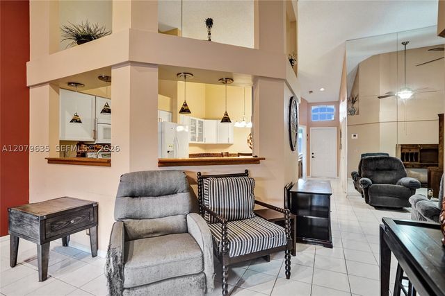 9130 Vineland Ct D, Boca Raton, FL 33496