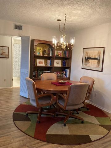 8174 TERRACE GARDEN DRIVE N 303, St Petersburg, FL 33709