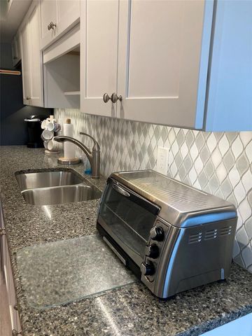 8174 TERRACE GARDEN DRIVE N 303, St Petersburg, FL 33709