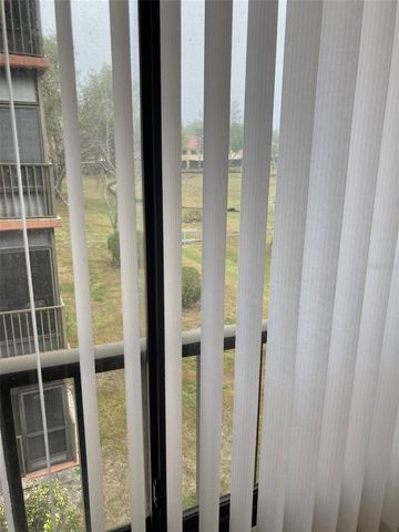 8174 TERRACE GARDEN DRIVE N 303, St Petersburg, FL 33709