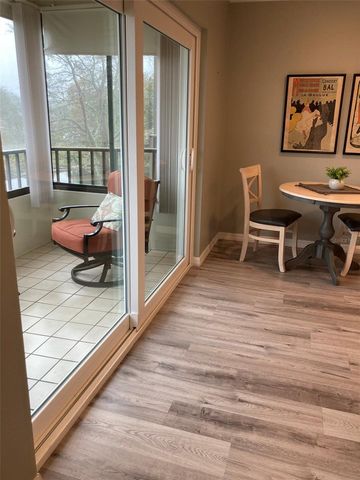 8174 TERRACE GARDEN DRIVE N 303, St Petersburg, FL 33709