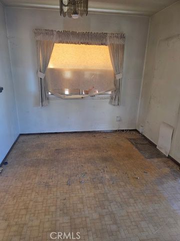 2927 Duffy, San Bernardino, CA 92407