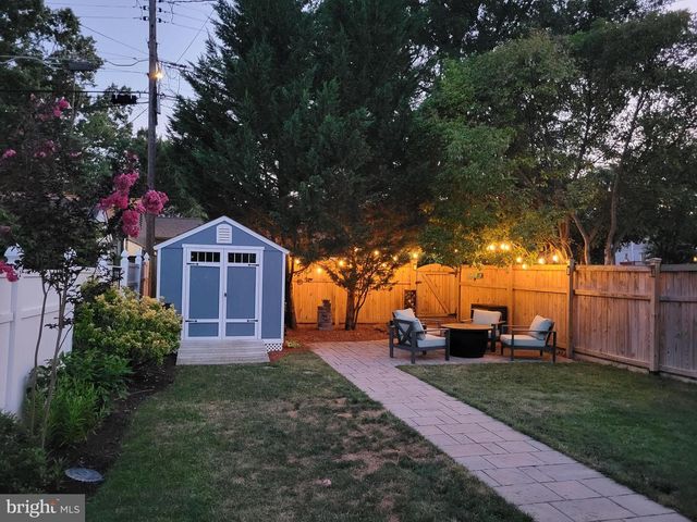 2203 ARLINGTON TER, Alexandria, VA 22303