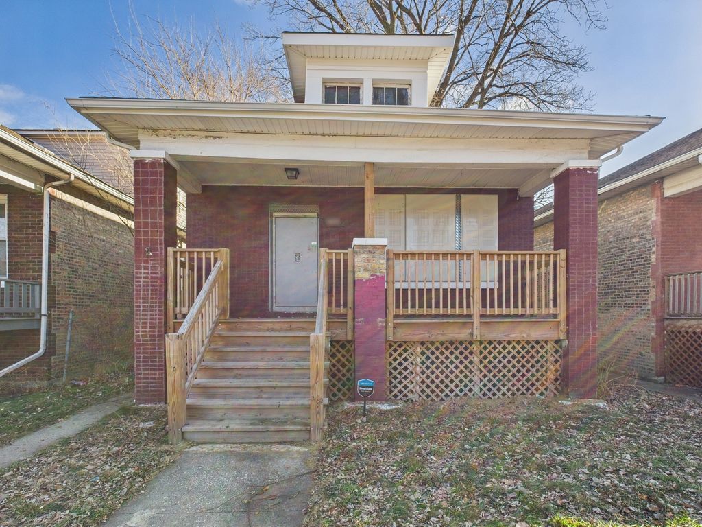 7425 S Perry Avenue, Chicago, IL 60621