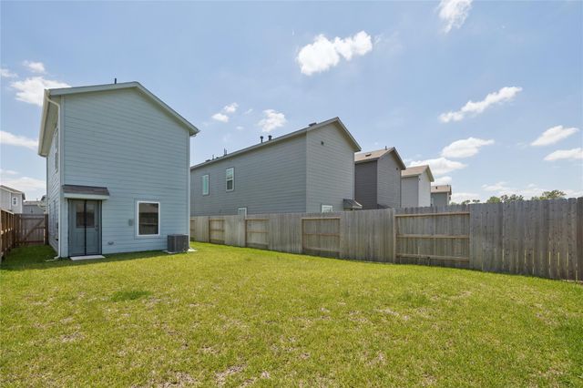 18242 Via Aurelia Drive, New Caney, TX 77357