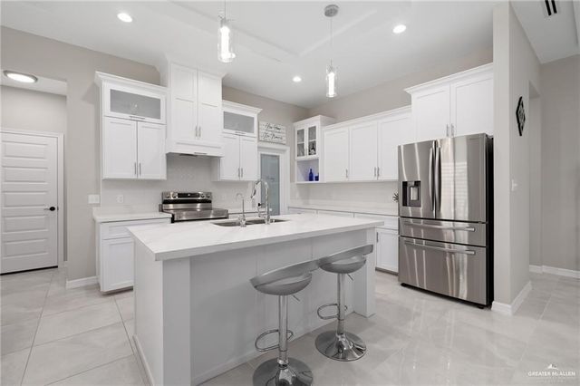 831 Whitewing Street, Alamo, TX 78516