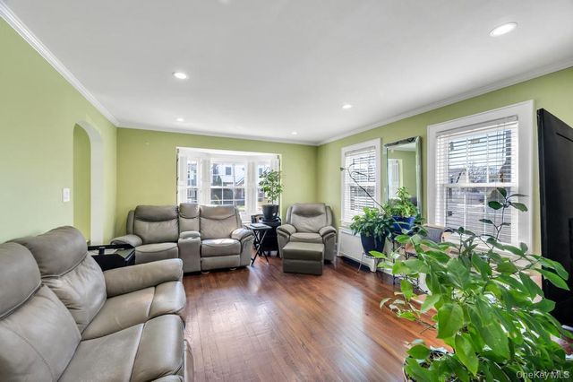2478 Loft Avenue, Baldwin, NY 11510