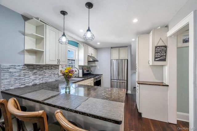 2478 Loft Avenue, Baldwin, NY 11510