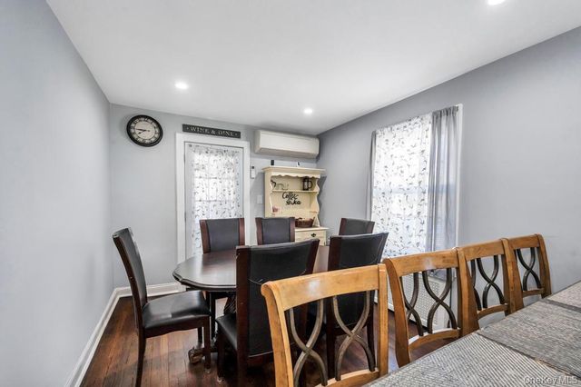 2478 Loft Avenue, Baldwin, NY 11510