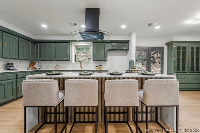 3333 E 77th Place, Tulsa, OK 74136