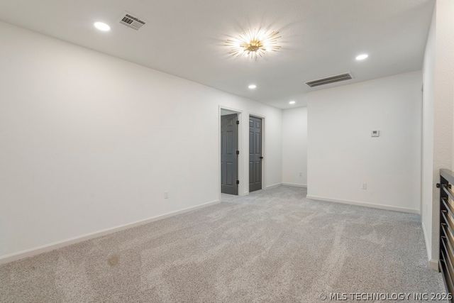 3333 E 77th Place, Tulsa, OK 74136