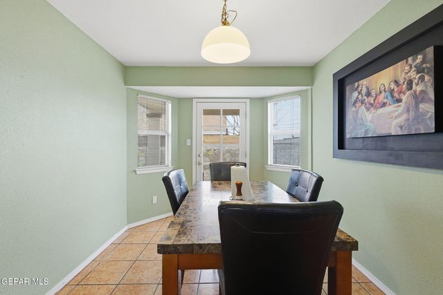 10329 Valle Del Mar Drive, Socorro, TX 79927