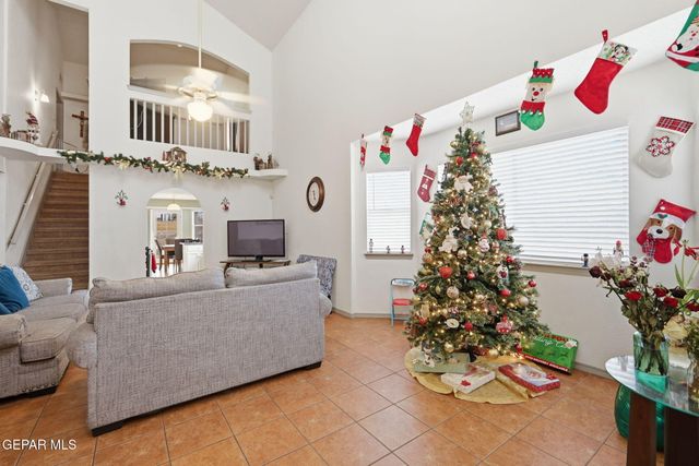 10329 Valle Del Mar Drive, Socorro, TX 79927