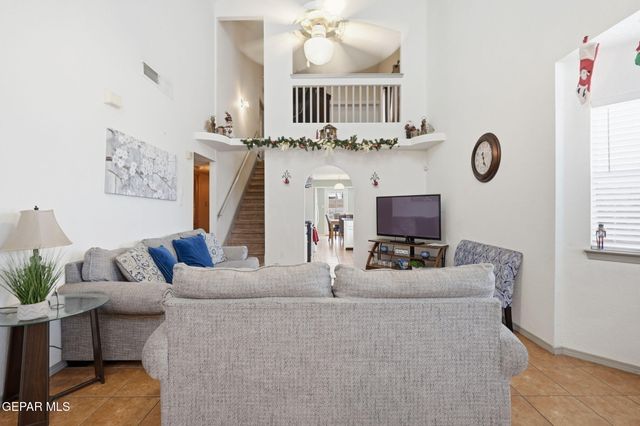 10329 Valle Del Mar Drive, Socorro, TX 79927