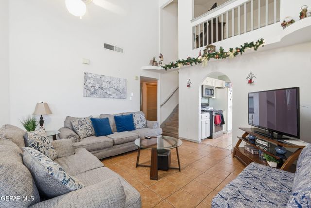 10329 Valle Del Mar Drive, Socorro, TX 79927