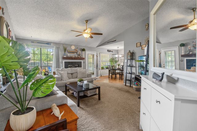 306 Hackberry Drive, Greenville, TX 75402