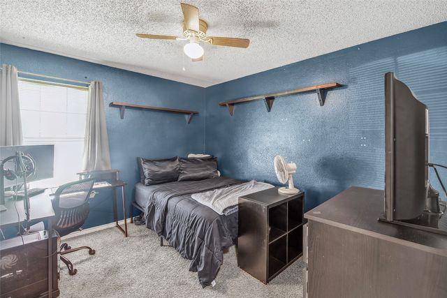 306 Hackberry Drive, Greenville, TX 75402