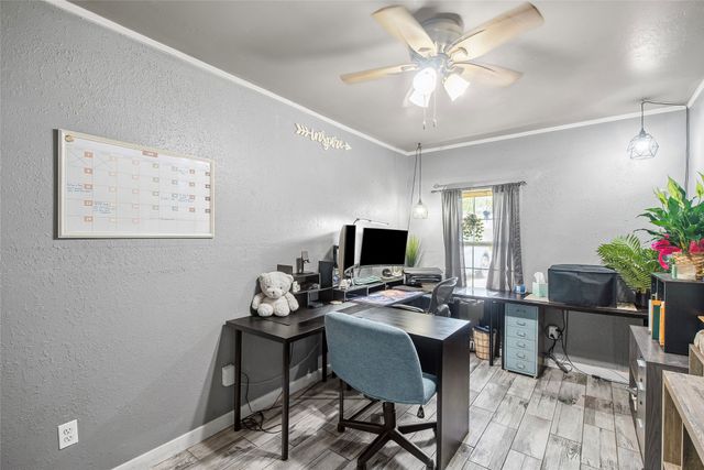 306 Hackberry Drive, Greenville, TX 75402